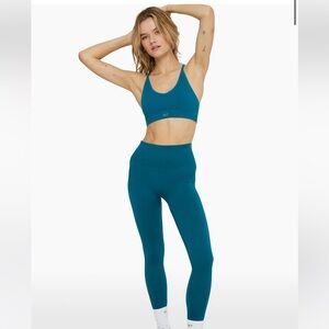 Set Active Bra Top/Leggings